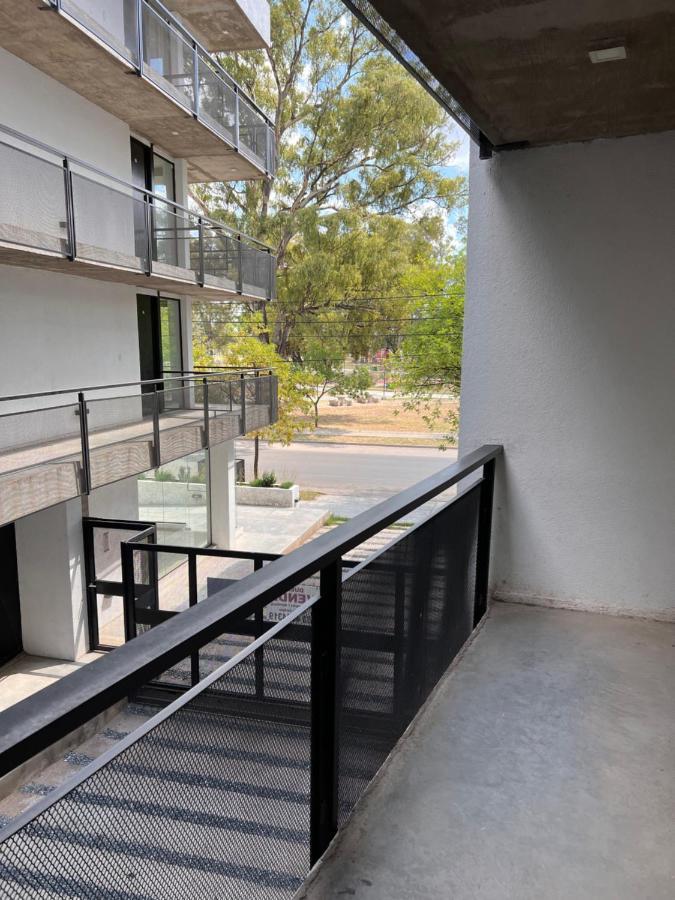 Appartamento Monoambiente Parque P Villa María Esterno foto